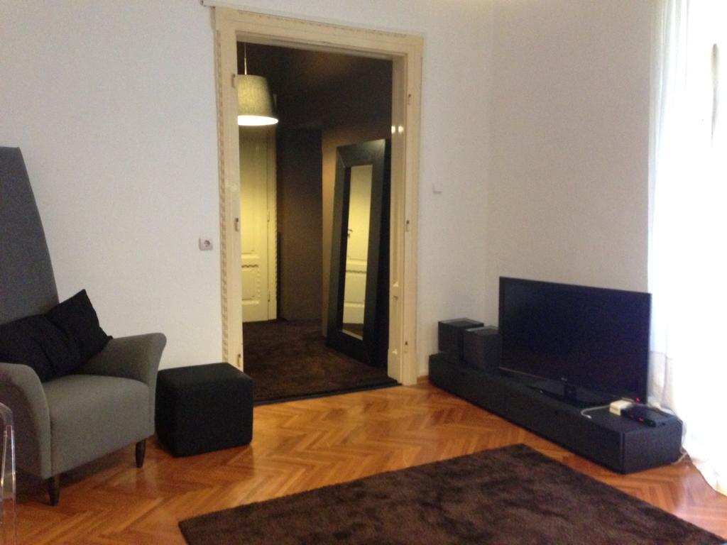 Valsabbion City Suite Pula Ruang foto